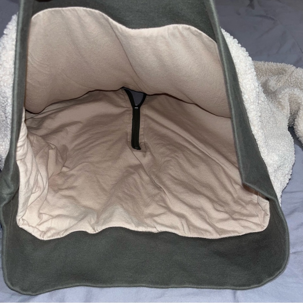 Fabletics Sherpa Half Zip - Picture 8 of 12